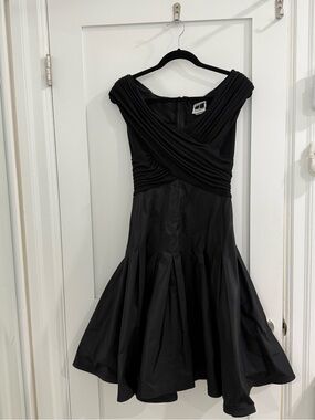 VTG Tadashi black boatneck pleated formal dress (good vintage condition)
